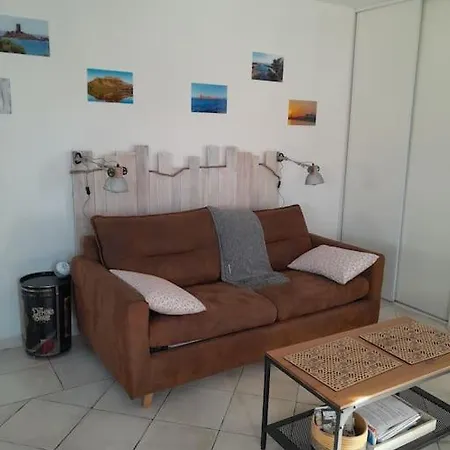 Lumineux Avec Parking Privé Appartamento Saint-Raphaël