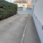 Lumineux Avec Parking Prive 公寓 Saint-Raphaël