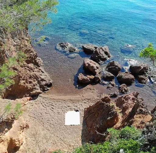 Lumineux Avec Parking Prive * Saint-Raphaël